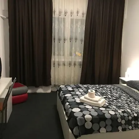 Apartmán Regim Universitate Bukurešť